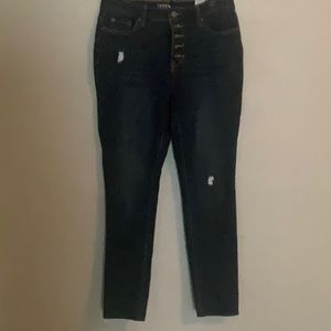 Time and TRU slightly distressed 5 button raw hem blue jeans size 6